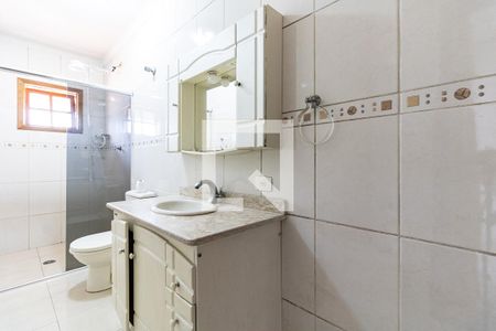 Casa para alugar com 300m², 3 quartos e 5 vagas Casa para alugar com 300m², 3 quartos e 5 vagasBanheiro da Suíte 1