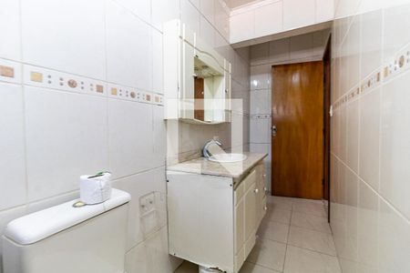 Casa para alugar com 300m², 3 quartos e 5 vagas Casa para alugar com 300m², 3 quartos e 5 vagasBanheiro da Suíte 1