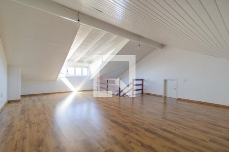 Casa à venda com 300m², 3 quartos e 3 vagasCobertura