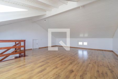 Casa à venda com 300m², 3 quartos e 3 vagasCobertura