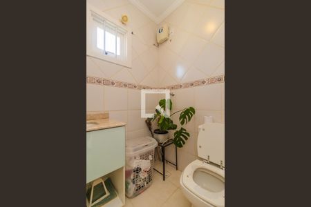 Casa à venda com 300m², 3 quartos e 3 vagasLavabo