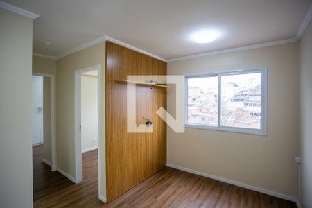 Sala de apartamento para alugar com 2 quartos, 40m² em Campanário, Diadema