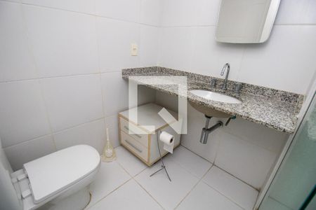 Apartamento à venda com 90m², 2 quartos e 1 vagaBanheiro quarto 1