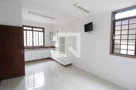 Casa para alugar com 265m², 3 quartos e 5 vagasCozinha