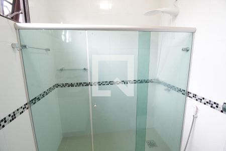 Casa para alugar com 265m², 3 quartos e 5 vagasBanheiro Social