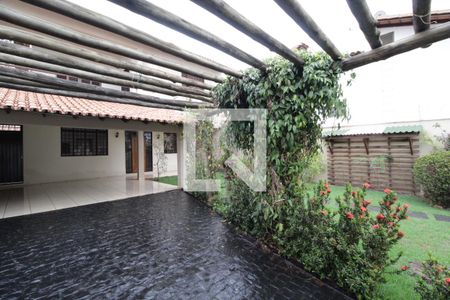 Casa para alugar com 265m², 3 quartos e 5 vagasJardim