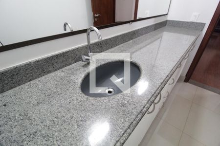 Casa para alugar com 265m², 3 quartos e 5 vagasBanheiro do Quarto 3