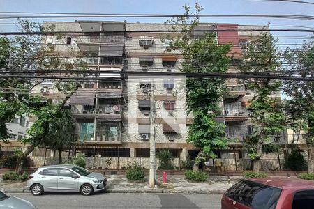 Apartamento para alugar com 81m², 2 quartos e 1 vaga Apartamento para alugar com 81m², 2 quartos e 1 vagaFachada do Prédio
