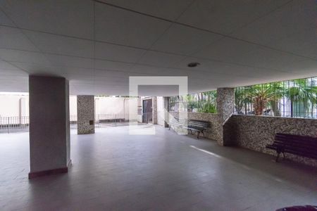 Apartamento para alugar com 81m², 2 quartos e 1 vaga Apartamento para alugar com 81m², 2 quartos e 1 vagaÁrea Comum - Playground