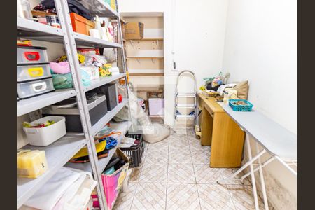 Casa à venda com 180m², 3 quartos e 1 vagaQuarto de Serviço