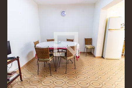 Casa à venda com 180m², 3 quartos e 1 vagaCopa