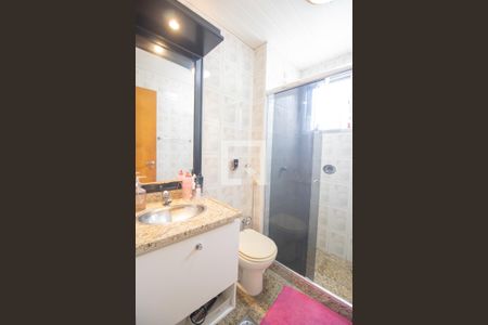 Casa para alugar com 50m², 2 quartos e 1 vaga Casa para alugar com 50m², 2 quartos e 1 vagaBanheiro