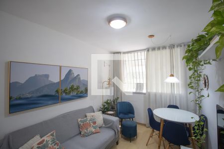 Sala de casa para alugar com 2 quartos, 50m² em Porto Novo, São Gonçalo