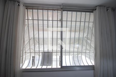 Sala de casa para alugar com 2 quartos, 50m² em Porto Novo, São Gonçalo