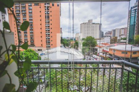 Apartamento para alugar com 98m², 2 quartos e 2 vagasVista