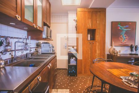 Apartamento para alugar com 98m², 2 quartos e 2 vagasCozinha