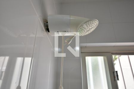 Casa de condomínio à venda com 230m², 2 quartos e 3 vagasBanheiro 1