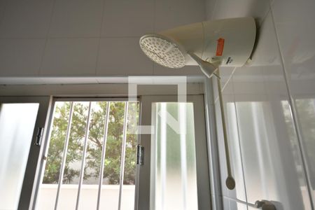 Casa de condomínio à venda com 230m², 2 quartos e 3 vagasBanheiro 2