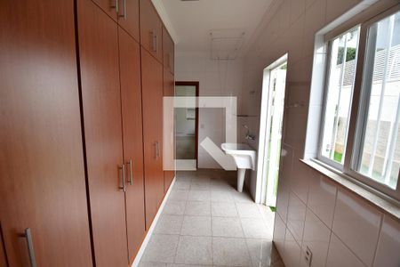 Casa de condomínio à venda com 230m², 2 quartos e 3 vagasÁrea de Serviço