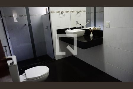 Casa à venda com 1010m², 3 quartos e 5 vagasBanheiro Social