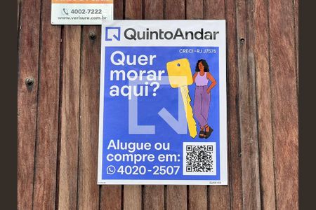 Casa à venda com 1010m², 3 quartos e 5 vagasPlaquinha