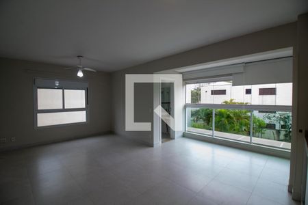 Sala de kitnet/studio para alugar com 1 quarto, 37m² em Brooklin, São Paulo