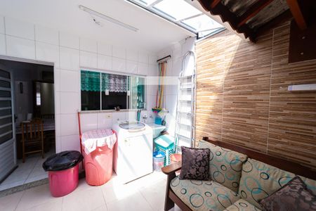 Casa à venda com 120m², 3 quartos e 2 vagasÁrea gourmet e Área de Serviço