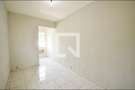 Apartamento à venda com 77m², 3 quartos e 1 vagaQuarto 2