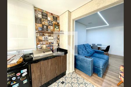 Apartamento para alugar com 74m², 3 quartos e 2 vagas Apartamento para alugar com 74m², 3 quartos e 2 vagasSacada