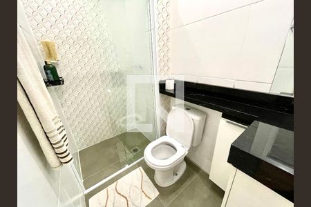 Apartamento para alugar com 74m², 3 quartos e 2 vagas Apartamento para alugar com 74m², 3 quartos e 2 vagasBanheiro Social
