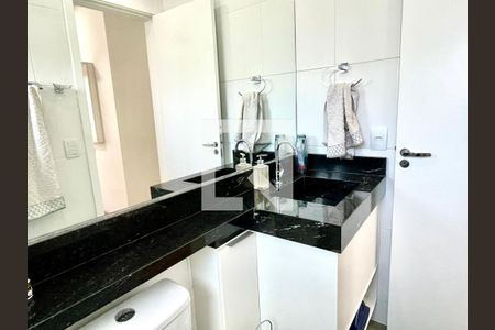 Apartamento para alugar com 74m², 3 quartos e 2 vagas Apartamento para alugar com 74m², 3 quartos e 2 vagasBanheiro da Suíte 2