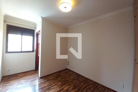 Apartamento à venda com 263m², 3 quartos e 2 vagasQuarto 2 - Suíte