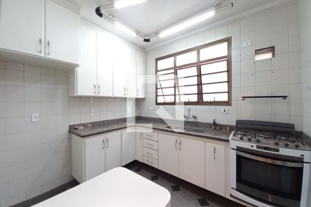 Apartamento à venda com 263m², 3 quartos e 2 vagasCozinha