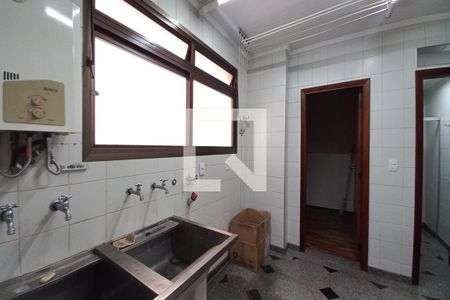 Apartamento à venda com 263m², 3 quartos e 2 vagasÁrea de Serviço