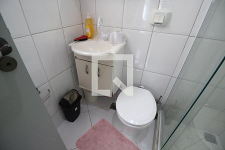 Casa de condomínio para alugar com 360m², 5 quartos e 2 vagasBanheiro da Suíte 4