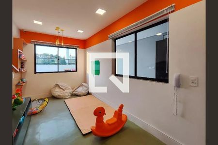 Apartamento à venda com 32m², 1 quarto e sem vaga Apartamento à venda com 32m², 1 quarto e sem vagaBrinquedoteca