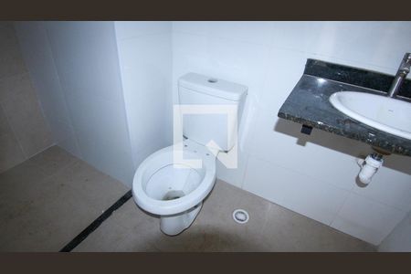 Apartamento para alugar com 49m², 2 quartos e sem vaga Apartamento para alugar com 49m², 2 quartos e sem vagaBanheiro