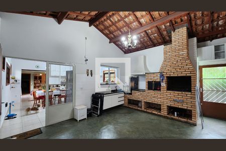 Casa à venda com 250m², 2 quartos e 2 vagas Casa à venda com 250m², 2 quartos e 2 vagasÁrea Churrasqueira