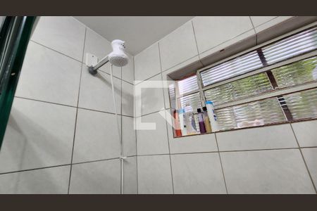 Casa à venda com 250m², 2 quartos e 2 vagas Casa à venda com 250m², 2 quartos e 2 vagasBanheiro da Suíte