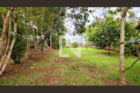 Casa à venda com 250m², 2 quartos e 2 vagas Casa à venda com 250m², 2 quartos e 2 vagasÁrea Externa