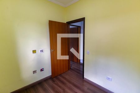 Casa à venda com 295m², 4 quartos e 2 vagas Casa à venda com 295m², 4 quartos e 2 vagasQuarto 1