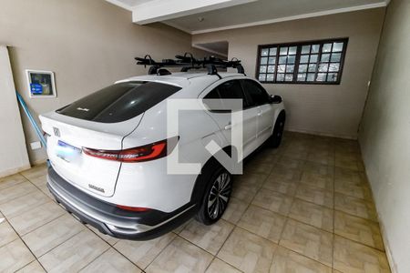 Casa à venda com 295m², 4 quartos e 2 vagas Casa à venda com 295m², 4 quartos e 2 vagasGaragem