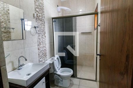 Casa à venda com 295m², 4 quartos e 2 vagas Casa à venda com 295m², 4 quartos e 2 vagasBanheiro da Suíte