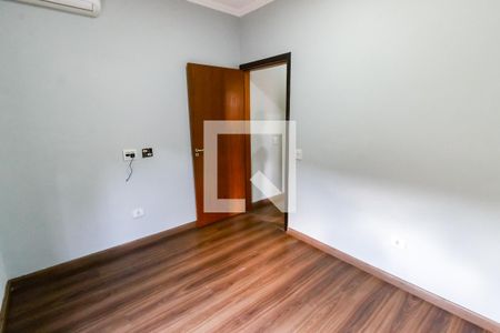 Casa à venda com 295m², 4 quartos e 2 vagas Casa à venda com 295m², 4 quartos e 2 vagasQuarto 2
