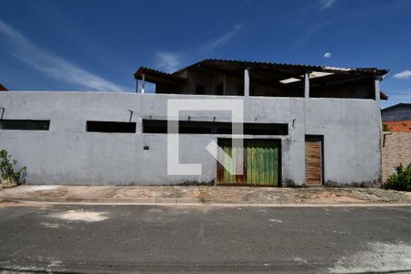 Casa para alugar com 80m², 3 quartos e 1 vagaFachada