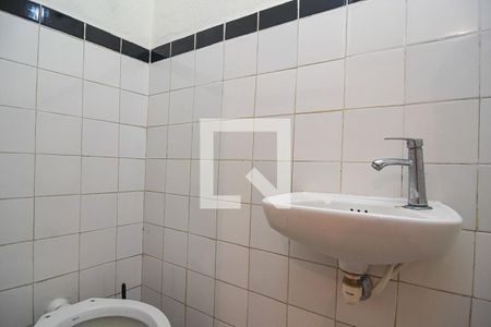 Casa para alugar com 100m², 2 quartos e sem vagaBanheiro da Suíte 1