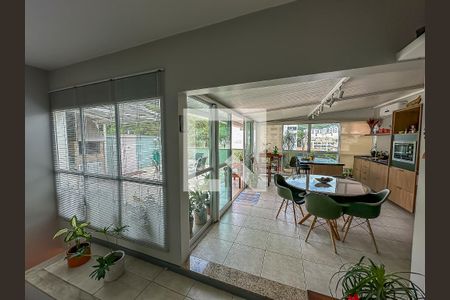 Apartamento à venda com 251m², 4 quartos e 1 vagaSala 2° Andar