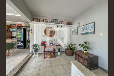 Apartamento à venda com 251m², 4 quartos e 1 vagaSala 2° Andar