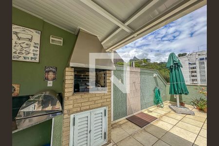 Apartamento à venda com 251m², 4 quartos e 1 vagaChurrasqueira