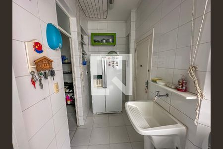 Apartamento à venda com 251m², 4 quartos e 1 vagaÁrea de Serviço